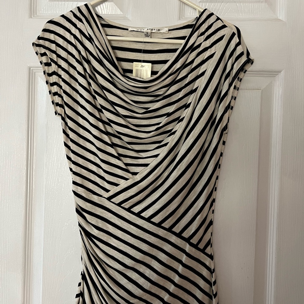Max Studio Striped Top. NWT